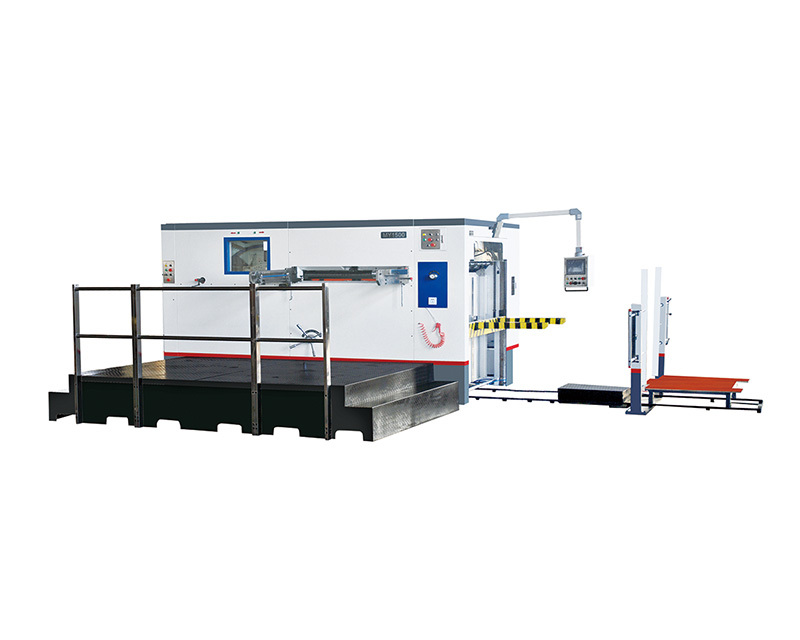 Semi Automatic flatbed die cutting & creasing machine